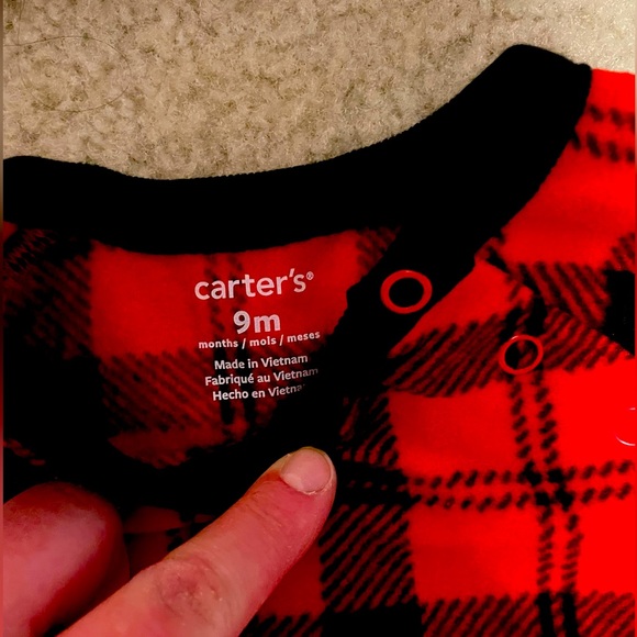 Carter’s Buffalo Plaid two piece baby pajamas 9M NWT - Picture 5 of 7